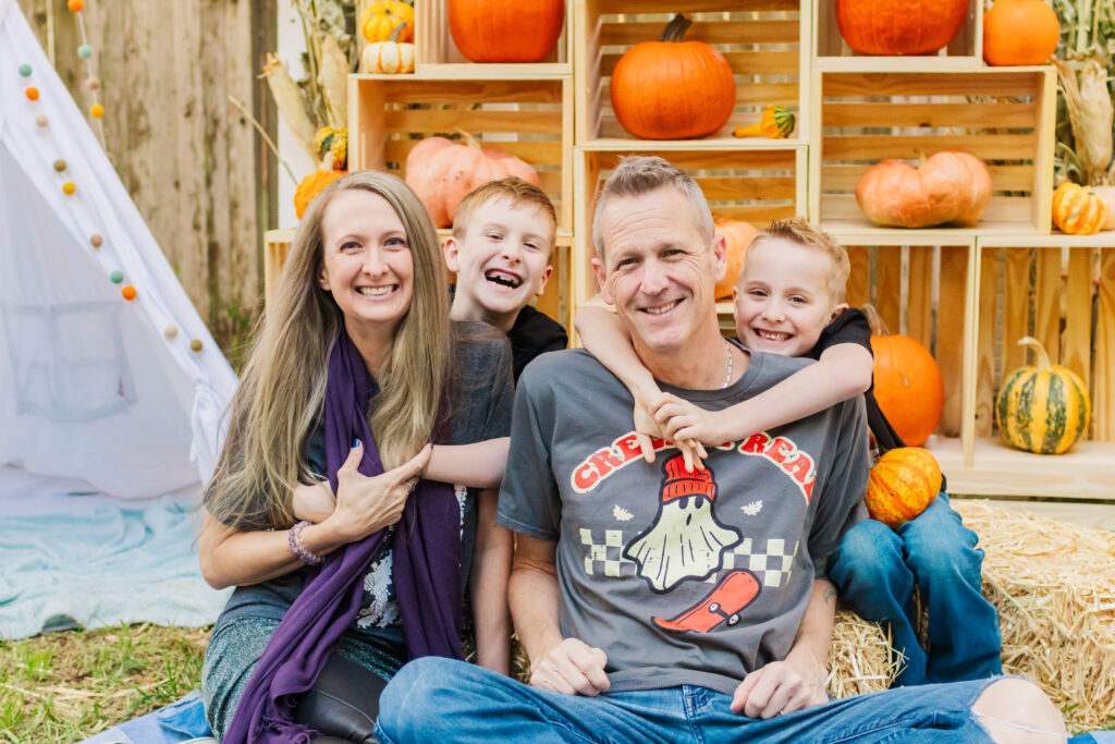 pumpkin mini family session