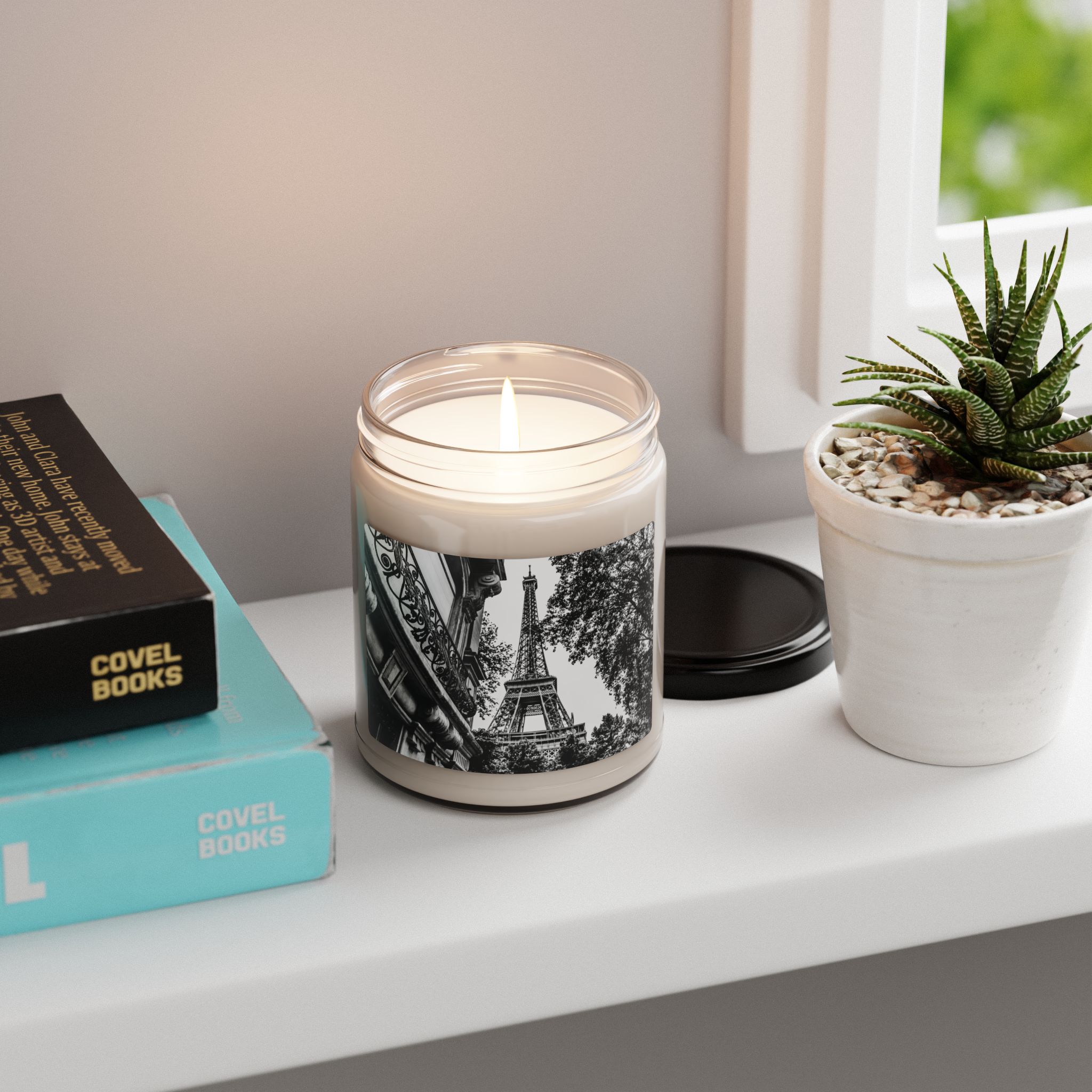 Scented Soy Candle with Paris Photo in Black and White - Image 16